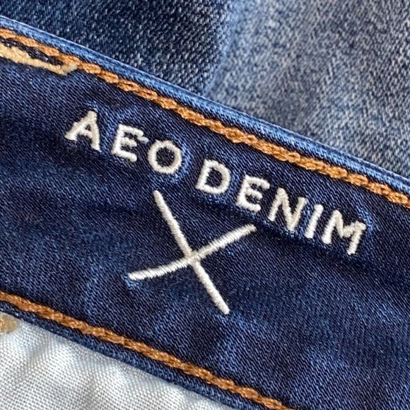 American Eagle Dark Wash Super Low Jegging Jeans - Picture 10 of 10